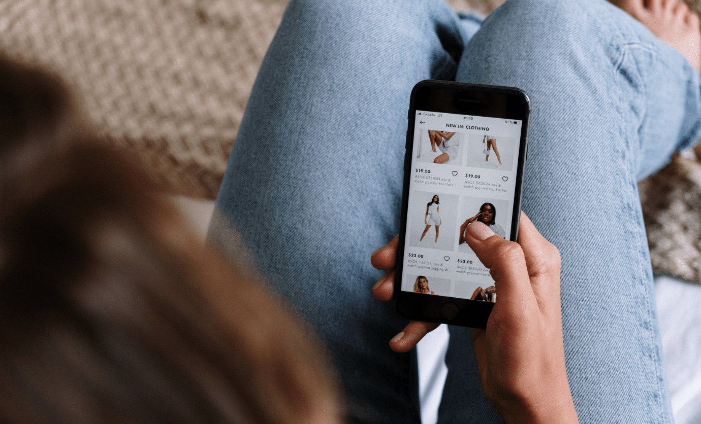 How to stop online shopping: what is emotional spending and how to overcome it